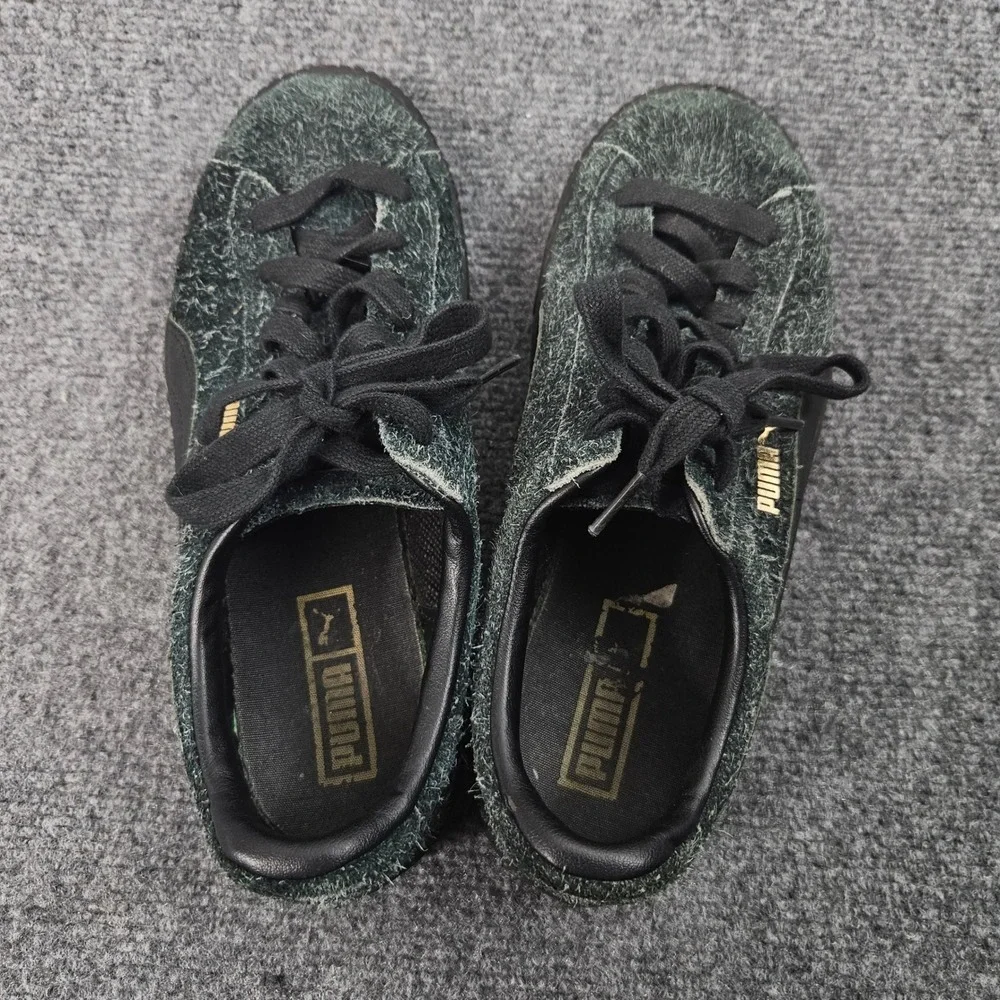 Puma Suede Classic Sneakers‎ Womens 8.5 Black Textured Fuzzy Upper Streetwear